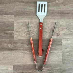 🇺🇸  Set of 2 Vintage Red Wood Handle Grill Tools